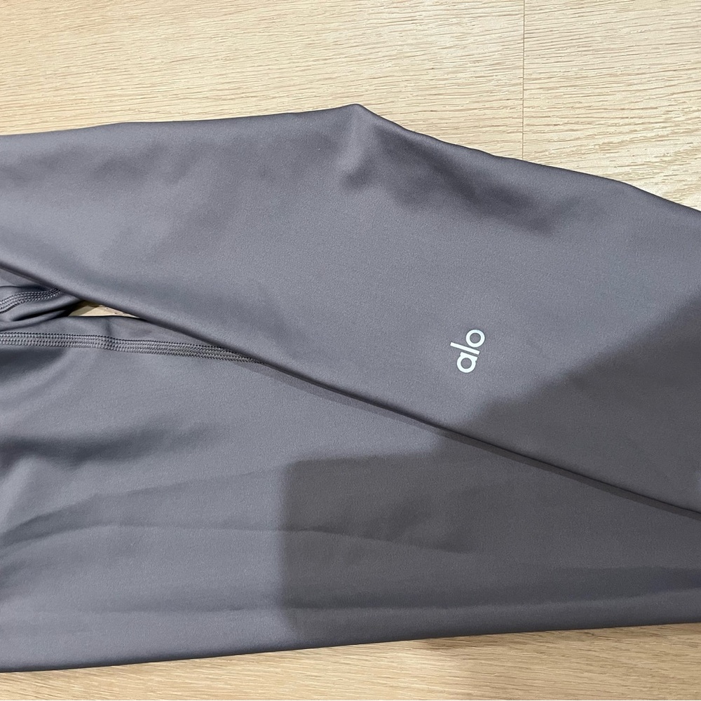Alo 7/8 High-Waist Airlift Legging - Picture 3 of 4